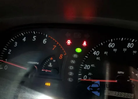 2003 Toyota Camry Le из США, поврежденный, VIN 4T1BE32K23U690921